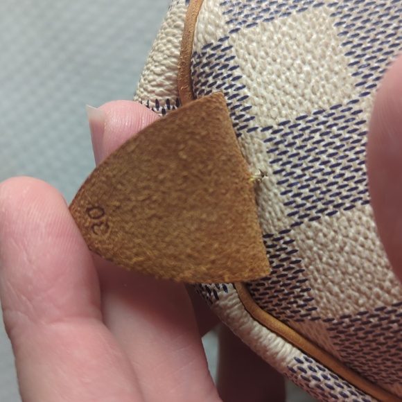 Louis Vuitton Damier Azur Speedy 30 - Picture 15 of 15